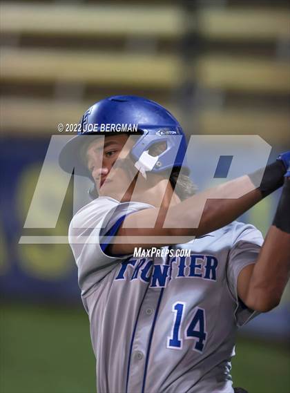Thumbnail 3 in Frontier @ Clovis photogallery.