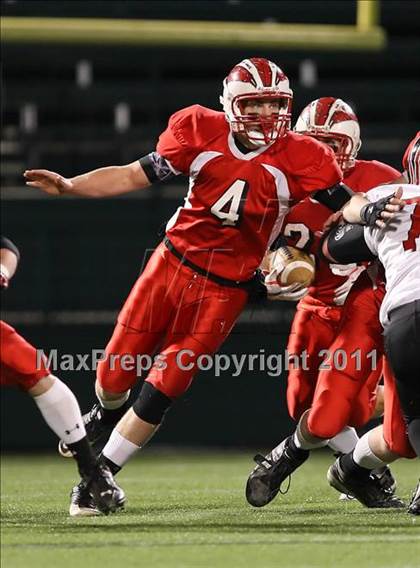 Thumbnail 3 in Maple Grove vs. Letchworth (NYSPHSAA Western Regional) photogallery.
