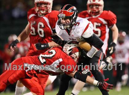 Thumbnail 3 in Maple Grove vs. Letchworth (NYSPHSAA Western Regional) photogallery.