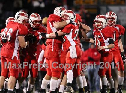 Thumbnail 1 in Maple Grove vs. Letchworth (NYSPHSAA Western Regional) photogallery.