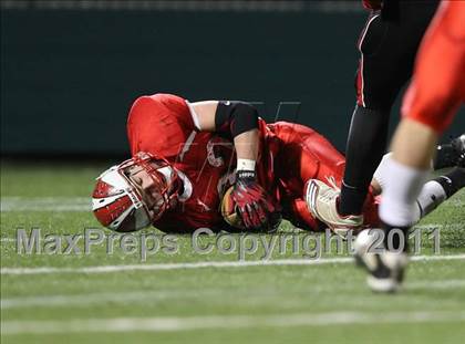 Thumbnail 1 in Maple Grove vs. Letchworth (NYSPHSAA Western Regional) photogallery.