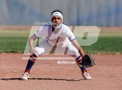 Thumbnail 3 in Hanks @ Canutillo photogallery.