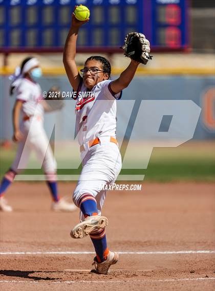Thumbnail 2 in Hanks @ Canutillo photogallery.