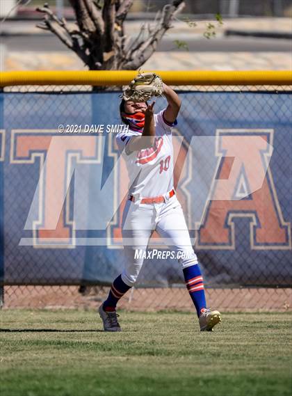 Thumbnail 3 in Hanks @ Canutillo photogallery.