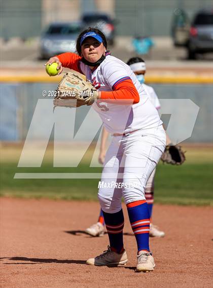 Thumbnail 3 in Hanks @ Canutillo photogallery.