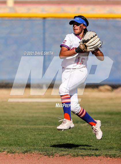 Thumbnail 3 in Hanks @ Canutillo photogallery.
