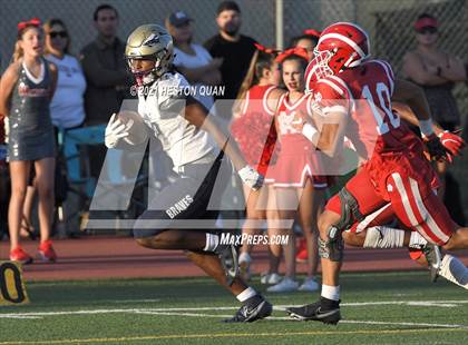 Thumbnail 2 in JV: St. John Bosco @ Mater Dei photogallery.