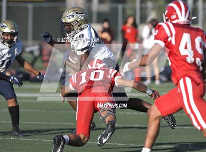 Thumbnail 1 in JV: St. John Bosco @ Mater Dei photogallery.