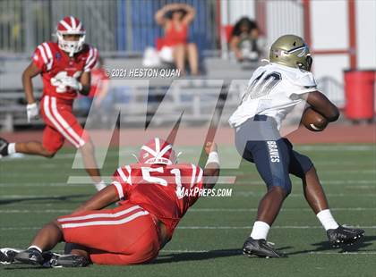 Thumbnail 2 in JV: St. John Bosco @ Mater Dei photogallery.