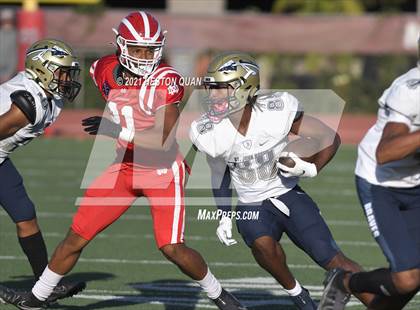Thumbnail 1 in JV: St. John Bosco @ Mater Dei photogallery.