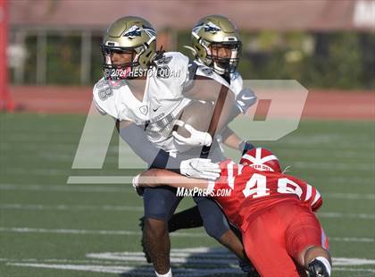 Thumbnail 3 in JV: St. John Bosco @ Mater Dei photogallery.