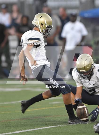 Thumbnail 3 in JV: St. John Bosco @ Mater Dei photogallery.