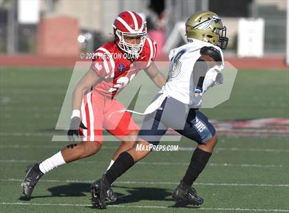 Thumbnail 1 in JV: St. John Bosco @ Mater Dei photogallery.