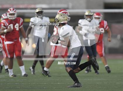 Thumbnail 2 in JV: St. John Bosco @ Mater Dei photogallery.