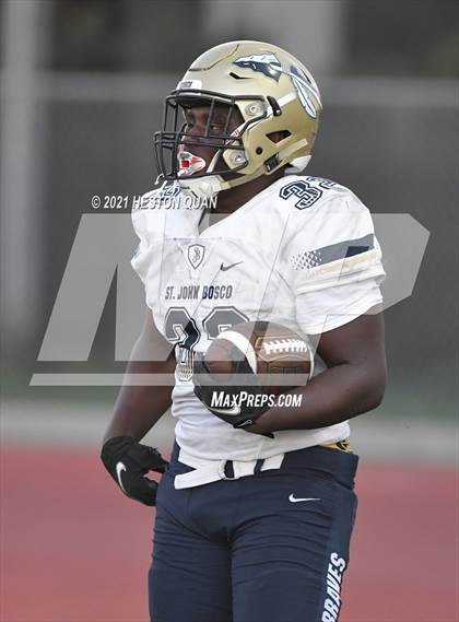 Thumbnail 1 in JV: St. John Bosco @ Mater Dei photogallery.
