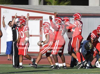 Thumbnail 1 in JV: St. John Bosco @ Mater Dei photogallery.