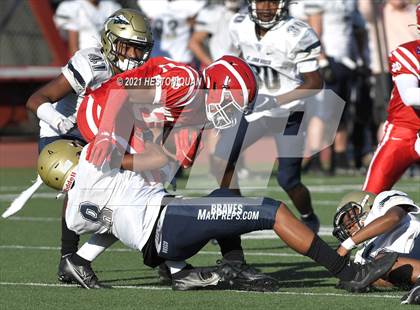 Thumbnail 1 in JV: St. John Bosco @ Mater Dei photogallery.