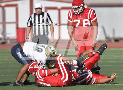 Thumbnail 2 in JV: St. John Bosco @ Mater Dei photogallery.