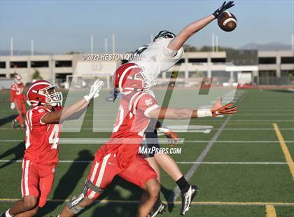 Thumbnail 1 in JV: St. John Bosco @ Mater Dei photogallery.