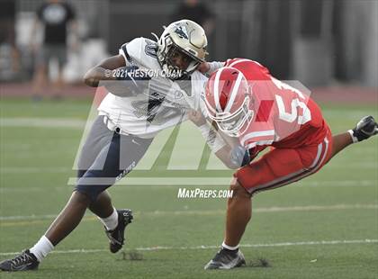 Thumbnail 1 in JV: St. John Bosco @ Mater Dei photogallery.