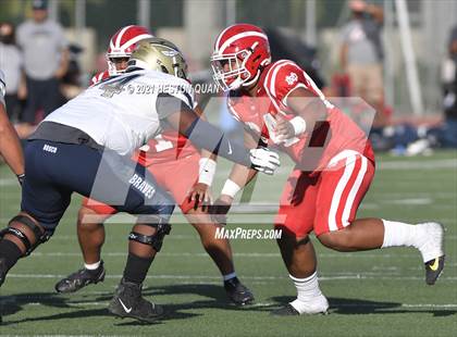 Thumbnail 3 in JV: St. John Bosco @ Mater Dei photogallery.