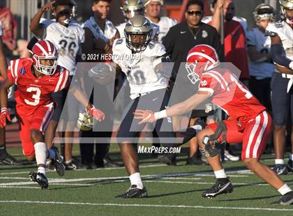 Thumbnail 2 in JV: St. John Bosco @ Mater Dei photogallery.