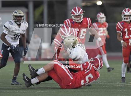 Thumbnail 1 in JV: St. John Bosco @ Mater Dei photogallery.