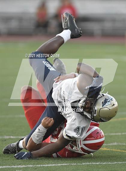 Thumbnail 2 in JV: St. John Bosco @ Mater Dei photogallery.