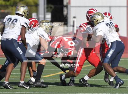 Thumbnail 1 in JV: St. John Bosco @ Mater Dei photogallery.