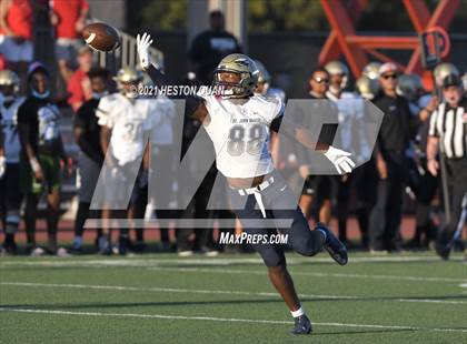 Thumbnail 1 in JV: St. John Bosco @ Mater Dei photogallery.