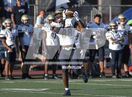 Thumbnail 2 in JV: St. John Bosco @ Mater Dei photogallery.