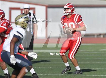 Thumbnail 1 in JV: St. John Bosco @ Mater Dei photogallery.