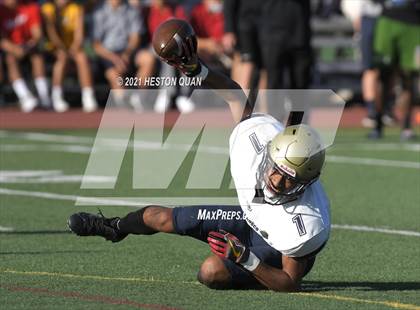 Thumbnail 3 in JV: St. John Bosco @ Mater Dei photogallery.