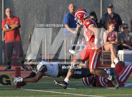 Thumbnail 2 in JV: St. John Bosco @ Mater Dei photogallery.