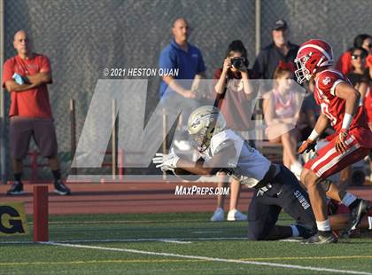 Thumbnail 1 in JV: St. John Bosco @ Mater Dei photogallery.