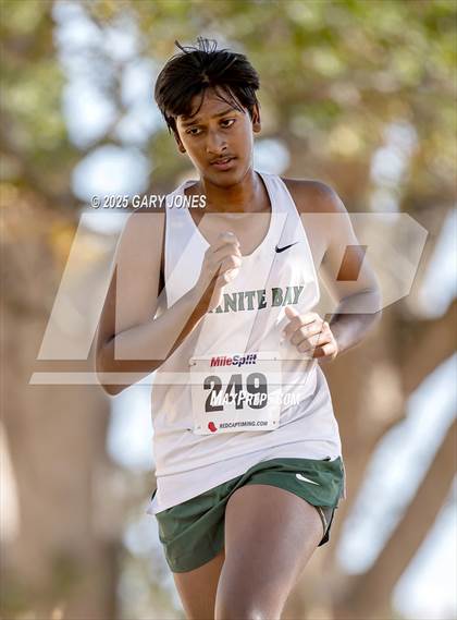 Thumbnail 3 in CIF SJS Sierra Foothill League Meet photogallery.