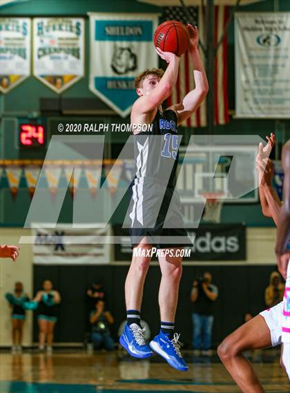 Thumbnail 3 in Rocklin vs. Sheldon (CIF SJS D-1 Semifinal) photogallery.