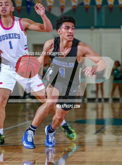 Thumbnail 2 in Rocklin vs. Sheldon (CIF SJS D-1 Semifinal) photogallery.