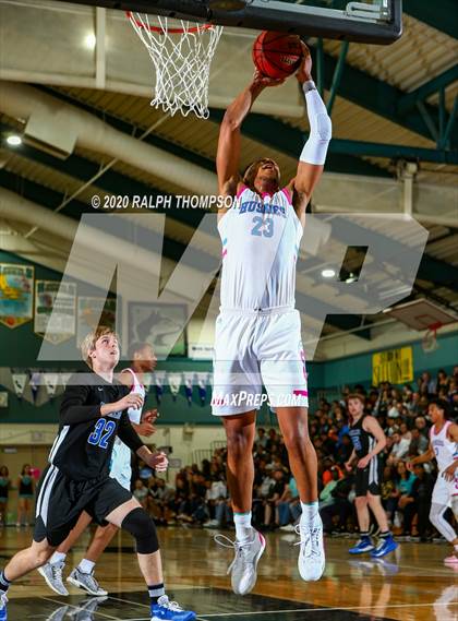 Thumbnail 3 in Rocklin vs. Sheldon (CIF SJS D-1 Semifinal) photogallery.