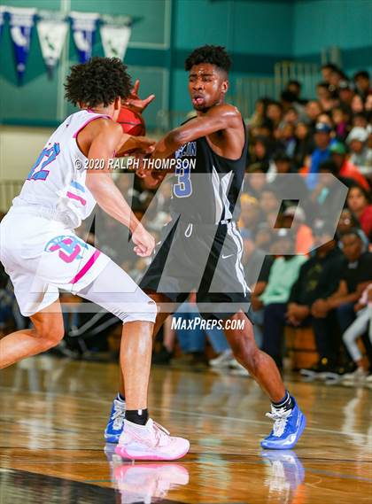 Thumbnail 1 in Rocklin vs. Sheldon (CIF SJS D-1 Semifinal) photogallery.