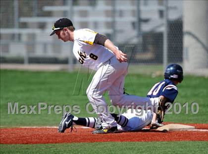 Thumbnail 2 in Sachse vs. Klein Oak (Scotland Yard Classic) photogallery.