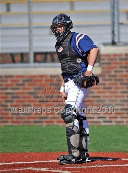 Thumbnail 1 in Sachse vs. Klein Oak (Scotland Yard Classic) photogallery.