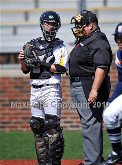 Thumbnail 1 in Sachse vs. Klein Oak (Scotland Yard Classic) photogallery.