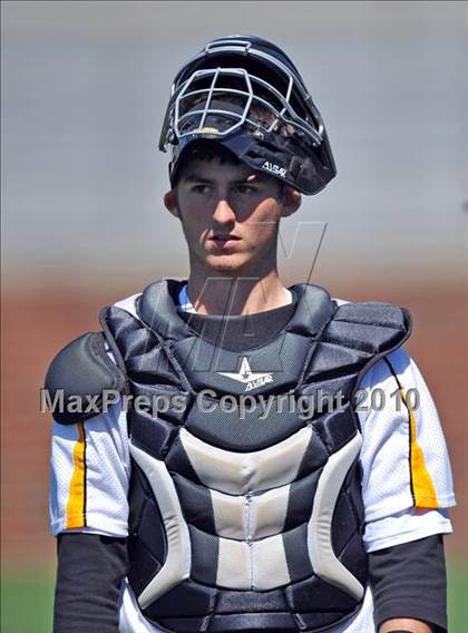 Thumbnail 1 in Sachse vs. Klein Oak (Scotland Yard Classic) photogallery.