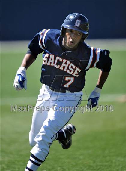 Thumbnail 2 in Sachse vs. Klein Oak (Scotland Yard Classic) photogallery.