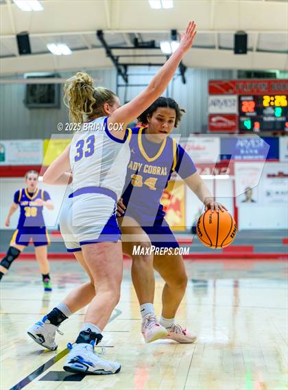 Thumbnail 2 in Mountain Home vs Fountain Lake (Billy Ply Classic) photogallery.