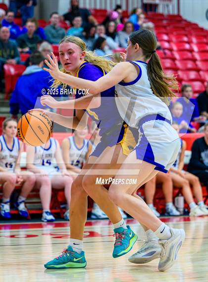 Thumbnail 3 in Mountain Home vs Fountain Lake (Billy Ply Classic) photogallery.