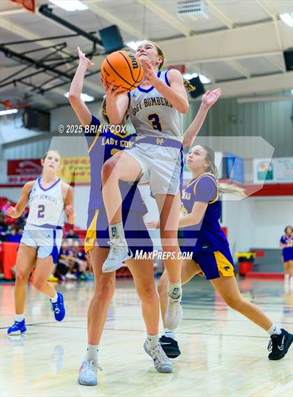 Thumbnail 2 in Mountain Home vs Fountain Lake (Billy Ply Classic) photogallery.