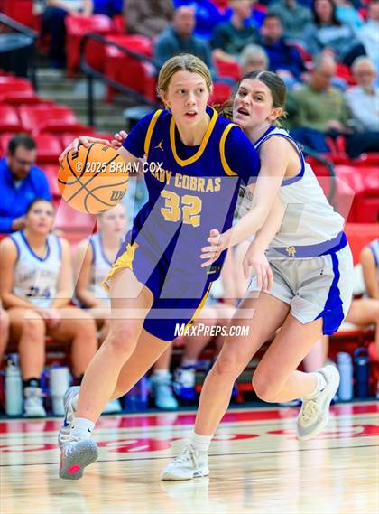 Thumbnail 1 in Mountain Home vs Fountain Lake (Billy Ply Classic) photogallery.