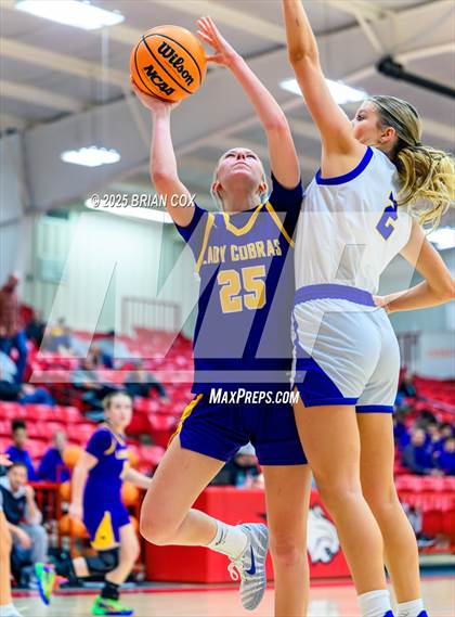 Thumbnail 1 in Mountain Home vs Fountain Lake (Billy Ply Classic) photogallery.